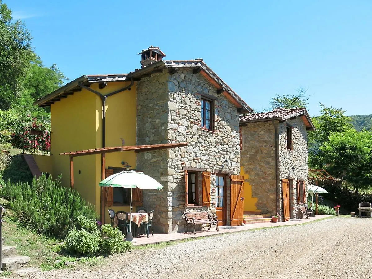 Locazione Turistica Le Capanne Villa Bagni di Lucca